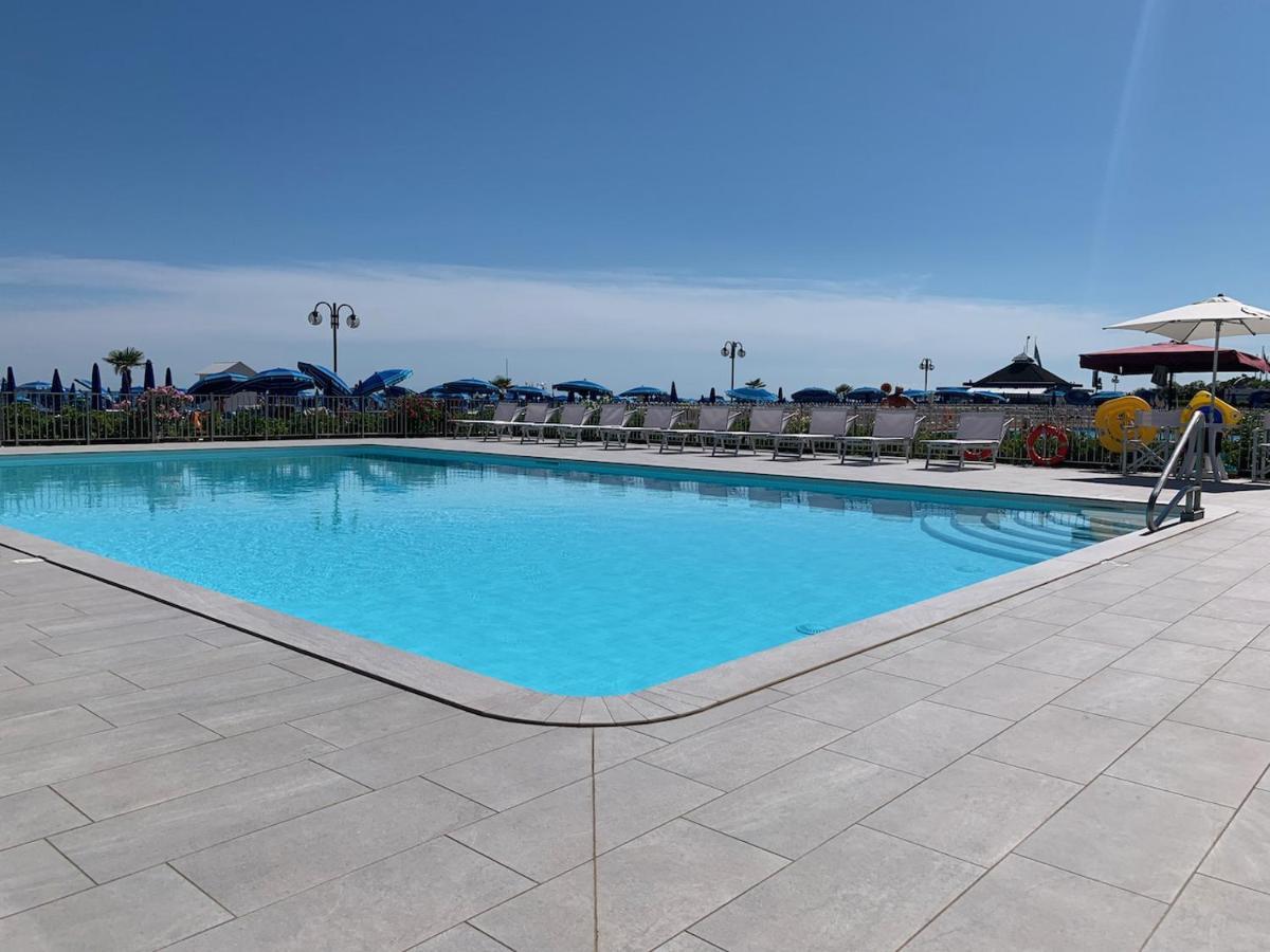 Residence Apollo - Home Immobiliare Jesolo Exterior photo